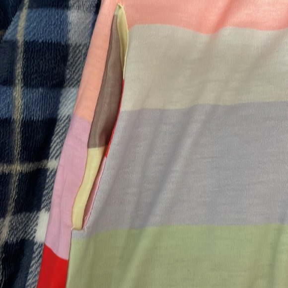 Women’s Dress - Picture 2 of 2